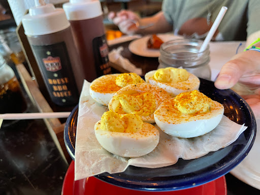 Barbecue Restaurant «Hendricks BBQ», reviews and photos, 1200 S Main St, St Charles, MO 63301, USA