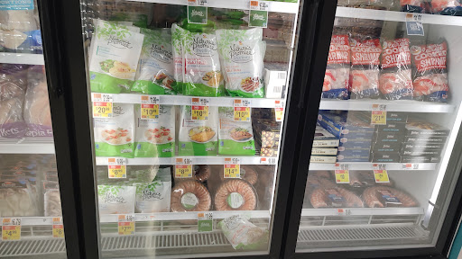 Grocery Store «Giant», reviews and photos, 10100 Dumfries Rd, Manassas, VA 20110, USA