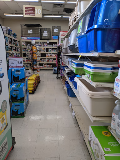 Pet Supply Store «Pet Supplies Plus», reviews and photos, 4505 S 76th St, Greenfield, WI 53220, USA