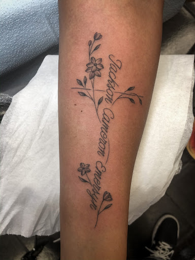 Explore hunting tattoo sleeve ideas, creative tattoo ideas in Saint Petersburg, available at Webbs Tattoo