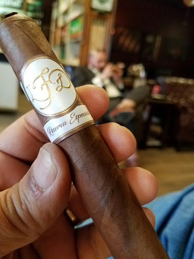 Tobacco Shop «Southside Cigar & Tobacco», reviews and photos, 8918 S Meridian St, Indianapolis, IN 46217, USA