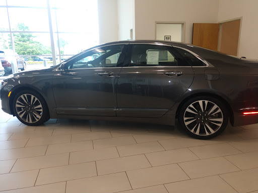 Ford Dealer «Dana Ford Lincoln», reviews and photos, 266 West Service Road, Staten Island, NY 10314, USA