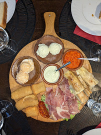 Charcuterie du Restaurant serbe Zavicaj - Au Pays Natal à Paris - n°10