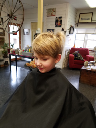 Barber Shop «Essex Barber Shop», reviews and photos, 38c Park St, Essex Junction, VT 05452, USA