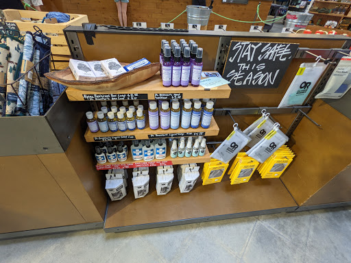 Camping Store «REI», reviews and photos, 7531 North Point Pkwy, Alpharetta, GA 30022, USA