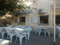 Atmosphère du Restaurant L'île de à Saint-Mitre-les-Remparts - n°1