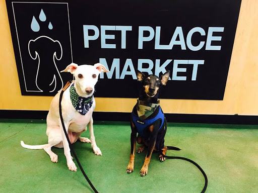 Pet Supply Store «Pet Place Market», reviews and photos, 213 Bendigo Blvd N #2, North Bend, WA 98045, USA