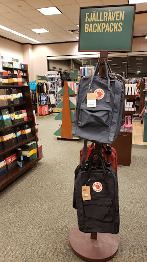 Book Store «Barnes & Noble», reviews and photos, 150 W Swedesford Rd, Berwyn, PA 19312, USA