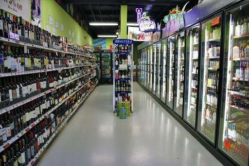 Beer Store «Beer & Wine World», reviews and photos, 26 E Debbie Ln # 102, Mansfield, TX 76063, USA