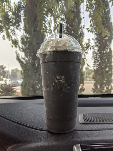 Coffee Shop «Le Boulevard», reviews and photos, 520 S Mooney Blvd, Visalia, CA 93277, USA