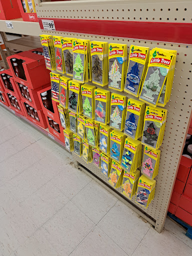 Grocery Store «Save-A-Lot», reviews and photos, 657 24th St, Port Huron, MI 48060, USA