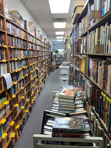 Used Book Store «Buckeye Bookshop», reviews and photos, 795 Brittain Rd, Akron, OH 44305, USA