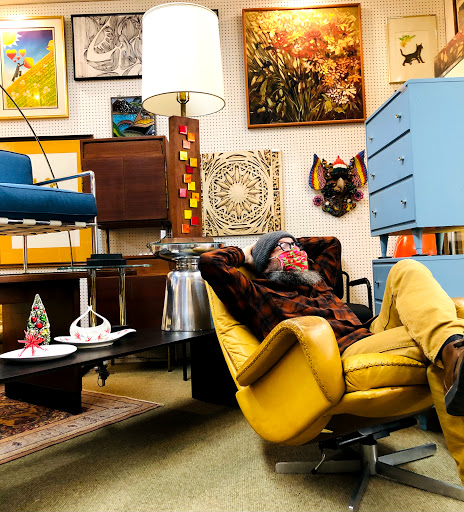 Used Furniture Store «Furniture Lounge», reviews and photos, 11 E University Ave, Champaign, IL 61820, USA