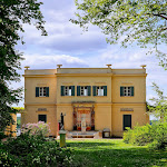Photo n°6 de l'avis de Schlafschaf.9 fait le 18/05/2023 à 18:39 sur le  Château de Glienicke à Berlin
