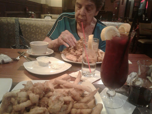 Bar & Grill «Fountain Street Grille», reviews and photos, 151 Fountain St, Pawtucket, RI 02860, USA