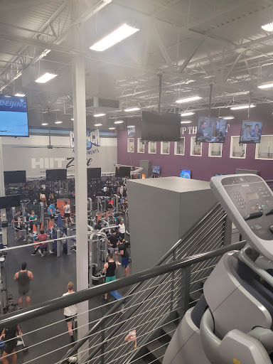 Health Club «Crunch - South Tampa», reviews and photos, 4055 S Dale Mabry Hwy, Tampa, FL 33611, USA