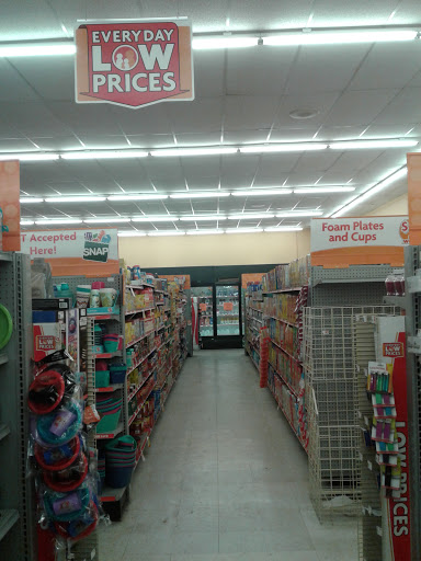 Dollar Store «Family Dollar», reviews and photos, 6138 Ridge Ave, Philadelphia, PA 19128, USA