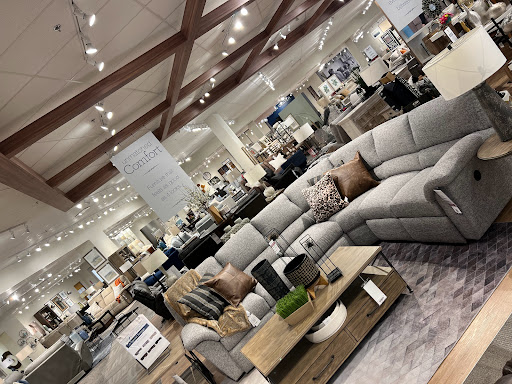 Furniture Store «La-Z-Boy Furniture Galleries», reviews and photos, 2816 MacArthur Rd, Whitehall, PA 18052, USA