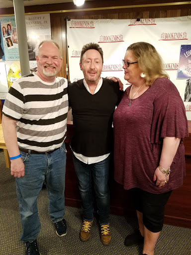 Book Store «Bookends», reviews and photos, 211 E Ridgewood Ave, Ridgewood, NJ 07450, USA