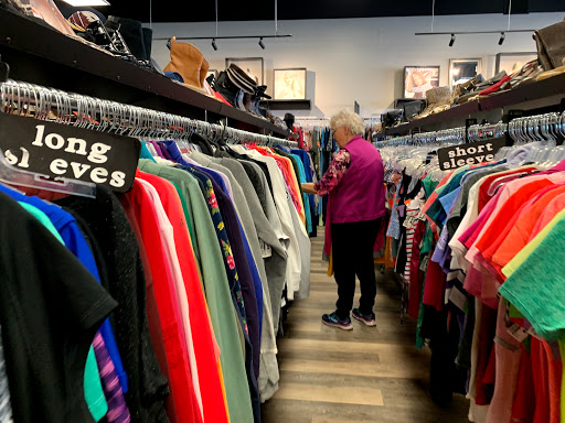 Used Clothing Store «Clothes Mentor», reviews and photos, 2551 45th St S # 113, Fargo, ND 58104, USA