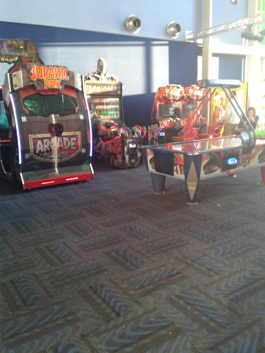 Movie Theater «AMC Center Valley 16», reviews and photos, 2805 Center Valley Pkwy, Center Valley, PA 18034, USA