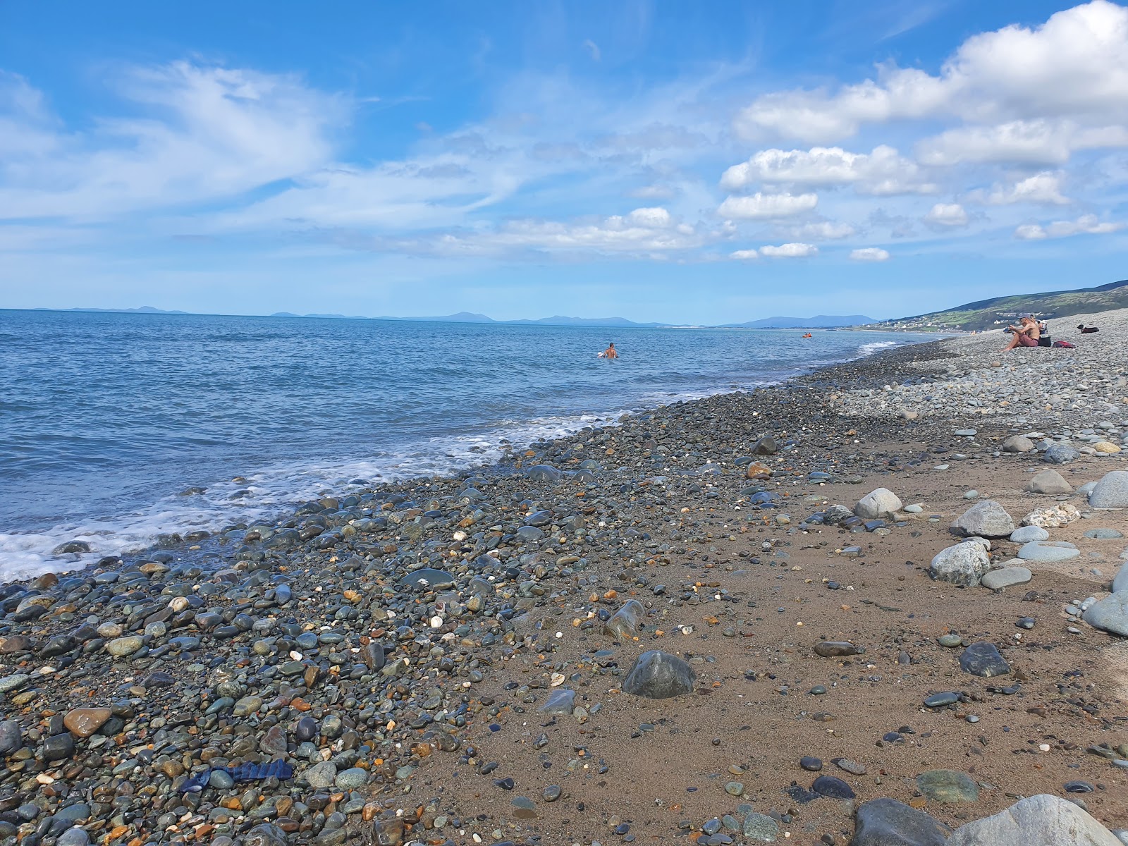 Fairbourne plajı'in fotoğrafı ve yerleşim