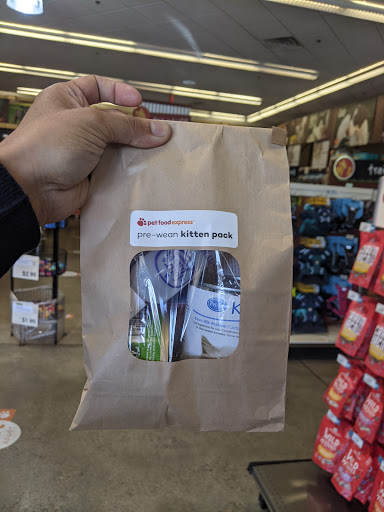 Pet Supply Store «Pet Food Express», reviews and photos, 265 Davis St, San Leandro, CA 94577, USA