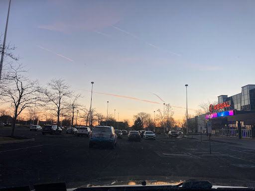 Movie Theater «Regal Cinemas Warrington Crossing 22 & IMAX», reviews and photos, 140 Easton Rd, Warrington, PA 18976, USA