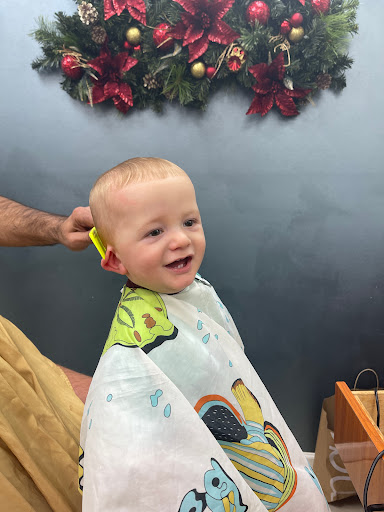 Barber Shop «CANEVARO BARBERSHOP», reviews and photos, 32 5th Ave, Bay Shore, NY 11706, USA