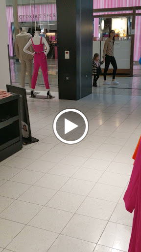 Clothing Store «Express», reviews and photos, 250 Lehigh Valley Mall, Whitehall, PA 18052, USA