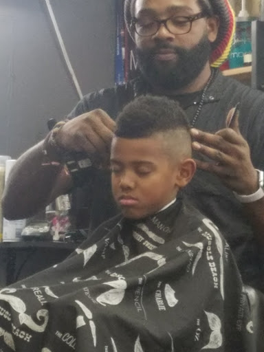 Barber Shop «Big Tyme Barber Shop», reviews and photos, 10759 Magnolia Ave, Riverside, CA 92505, USA