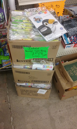 Grocery Store «P & R Discount Grocery», reviews and photos, 600 Scranton Carbondale Hwy, Eynon, PA 18403, USA