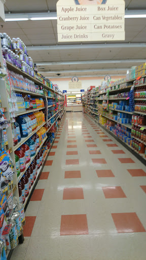 Grocery Store «Market Basket», reviews and photos, 11 Wood St, Lowell, MA 01851, USA