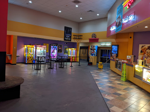 Movie Theater «Frank Theatres Spring Lane Stadium 10», reviews and photos, 1351 Douglas Dr, Sanford, NC 27330, USA
