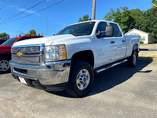 Used Car Dealer «Tom Leitch Auto Center, Inc.», reviews and photos, 125 W Main St, Parsons, TN 38363, USA