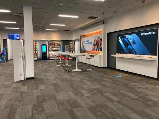 Cell Phone Store «AT&T», reviews and photos, 9039 Southside Blvd Suite 200, Jacksonville, FL 32256, USA