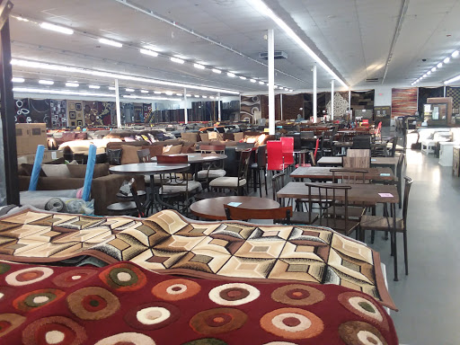 Furniture Store «Romeo & Juliet Furniture Liquidations», reviews and photos, 9810 East 8 Mile Road, Detroit, MI 48234, USA