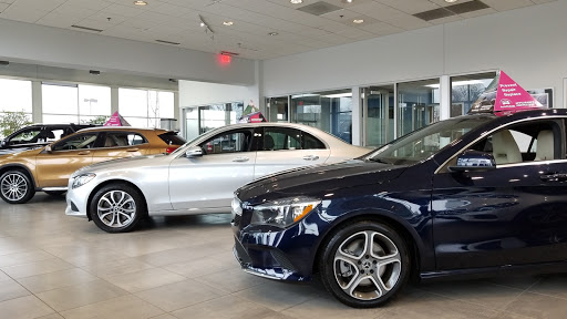 Mercedes Benz Dealer «Mercedes-Benz of Westmont», reviews and photos, 200 E Ogden Ave, Westmont, IL 60559, USA