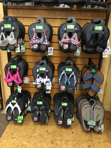 Shoe Store «Coastal Shoes», reviews and photos, 1317 NW U.S. 101, Lincoln City, OR 97367, USA