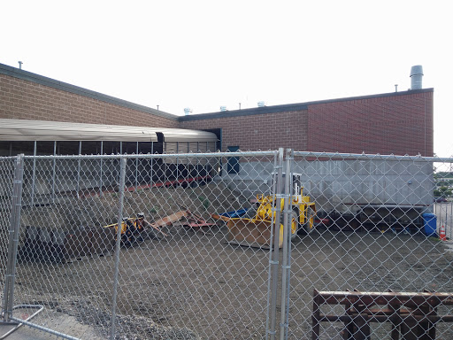 Auto Body Shop «Susi Auto Body», reviews and photos, 53 Freeport St, Dorchester, MA 02122, USA