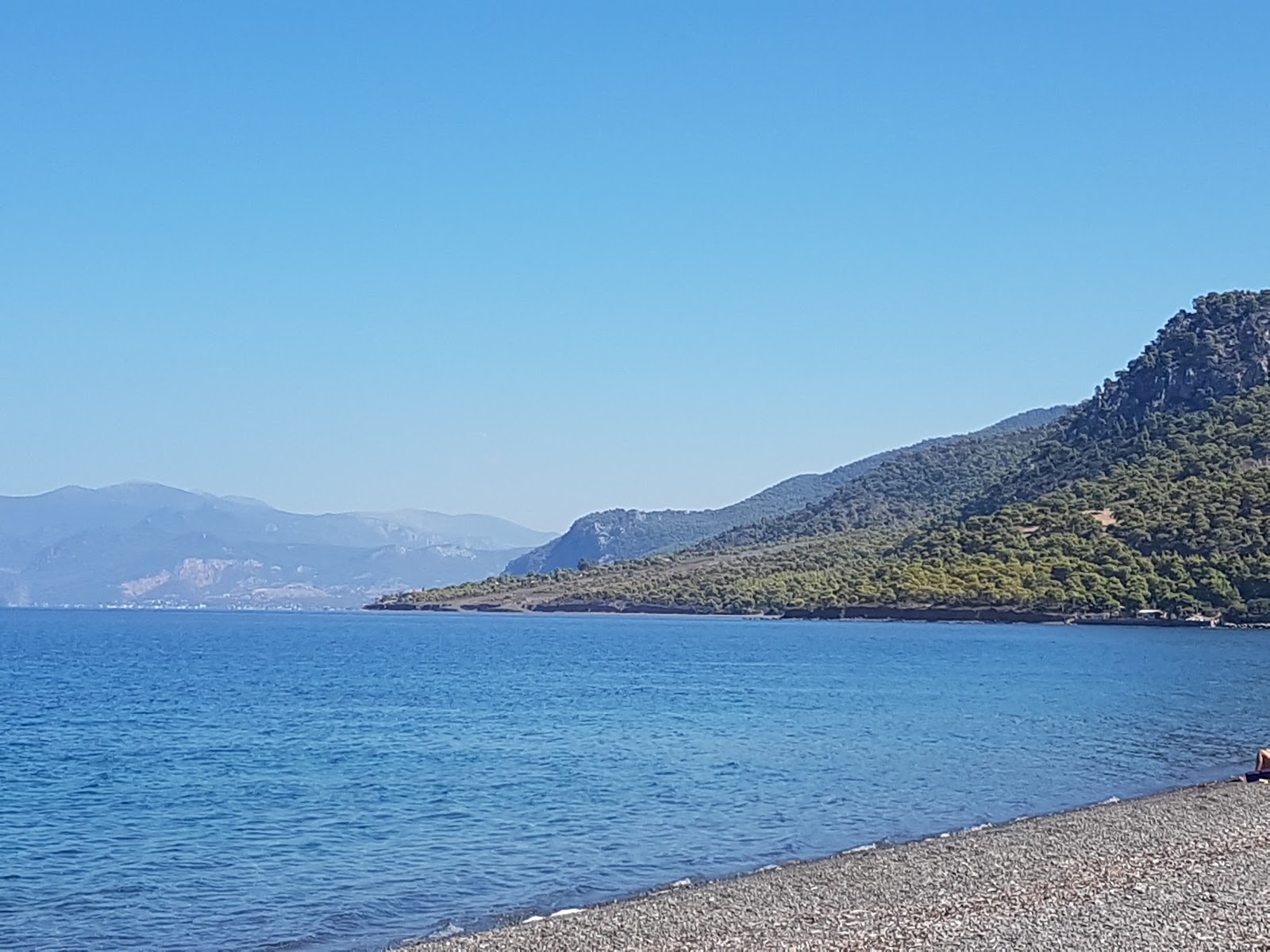 Fotografie cu Almyra beach cu golful spațios