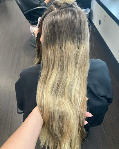 Beauty Salon «LOOKS Salon and Spa», reviews and photos, 6822 Oak Hall Ln, Columbia, MD 21045, USA