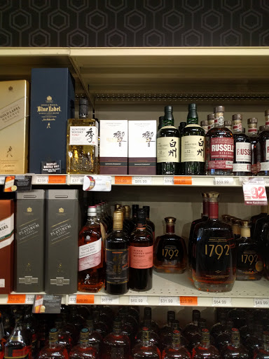 Liquor Store «Applejack Wine & Spirits», reviews and photos, 3320 Youngfield St, Wheat Ridge, CO 80033, USA