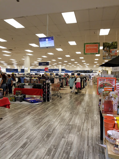 Department Store «Marshalls & HomeGoods», reviews and photos, 801 S University Dr #200, Plantation, FL 33324, USA