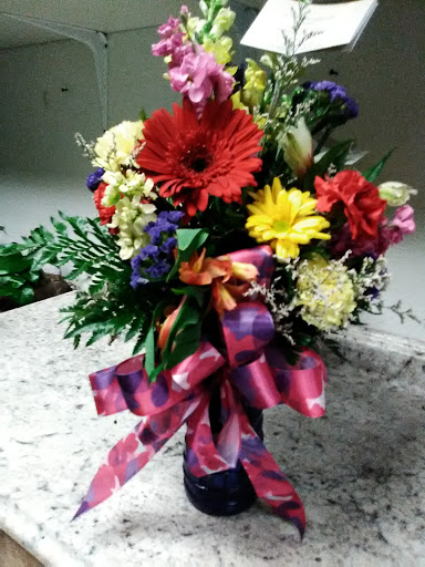 Florist «Stems Florist», reviews and photos, 637 Merchant St, Vacaville, CA 95688, USA