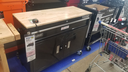 Hardware Store «Harbor Freight Tools», reviews and photos, 1559 Irving Park Rd, Hanover Park, IL 60133, USA