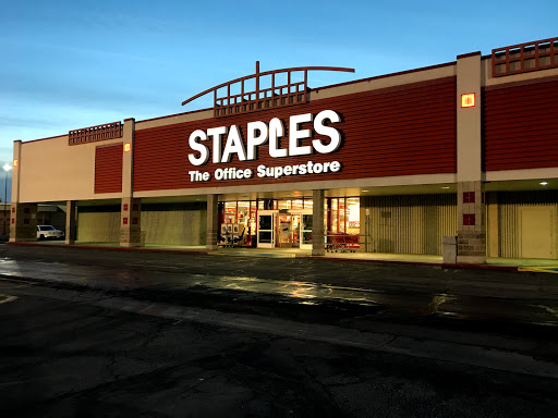 Office Supply Store «Staples», reviews and photos, 4043 Riverdale Rd, Ogden, UT 84405, USA