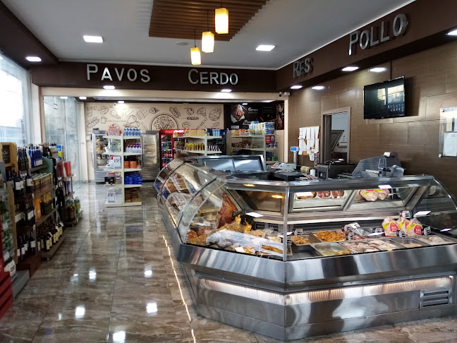 Opiniones de El Roble Market en Quito - Supermercado
