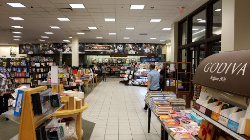 Barnes & Noble image