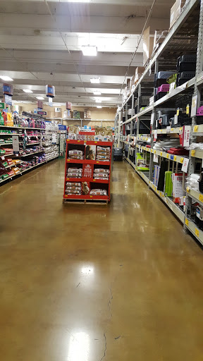 Pet Supply Store «PetSmart», reviews and photos, 573 N McKinley St, Corona, CA 92879, USA